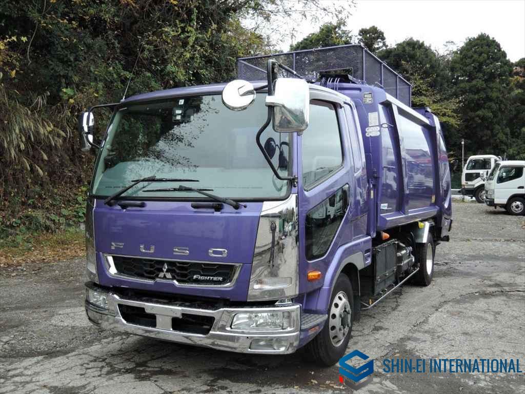 WSH-14183 - Japan Used Mitsubishi Fuso Fighter 2013 Trucks on 